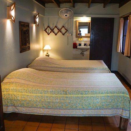 לאמפאנג The Riverside Guest House מראה חיצוני תמונה
