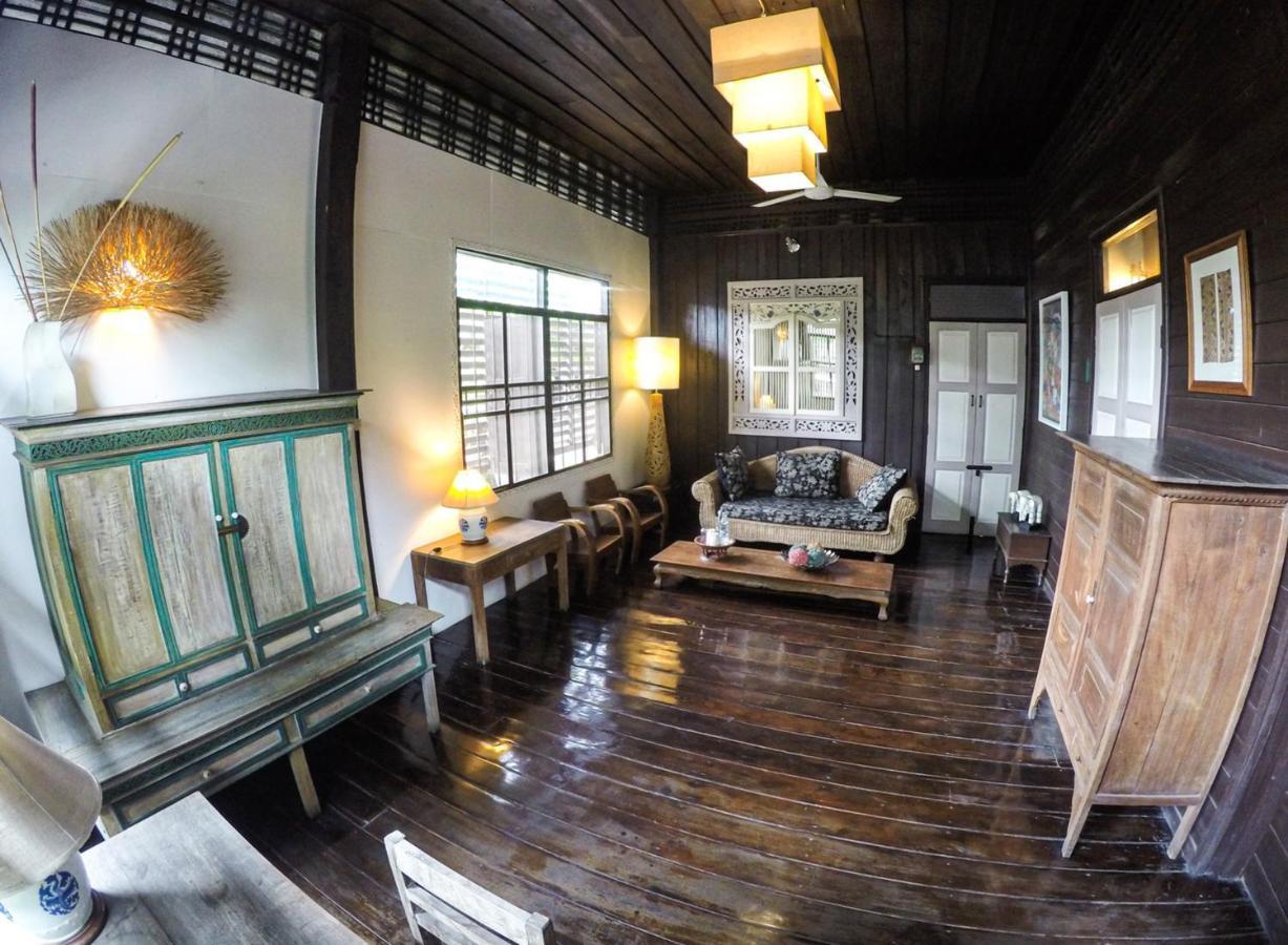 לאמפאנג The Riverside Guest House מראה חיצוני תמונה