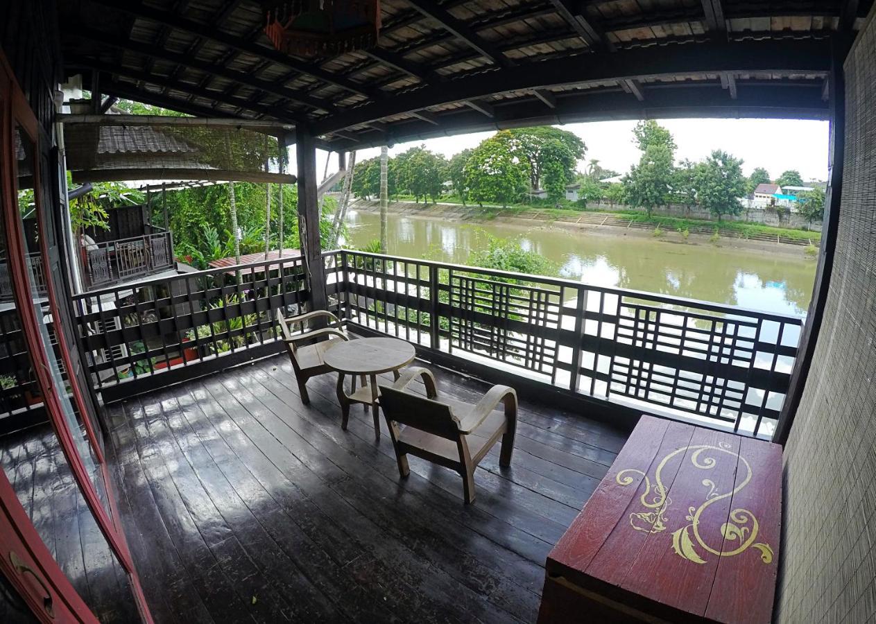 לאמפאנג The Riverside Guest House מראה חיצוני תמונה