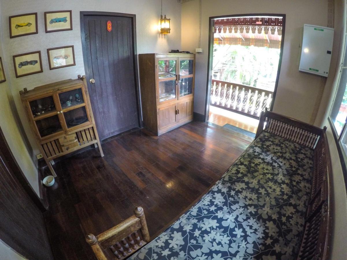 לאמפאנג The Riverside Guest House מראה חיצוני תמונה