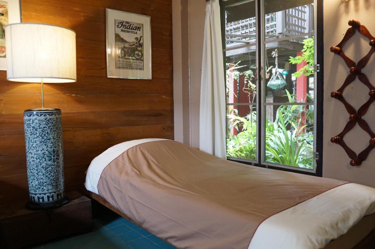 לאמפאנג The Riverside Guest House מראה חיצוני תמונה